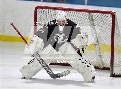 Thumbnail 2 in New Canaan @ Fairfield Warde/Ludlowe photogallery.