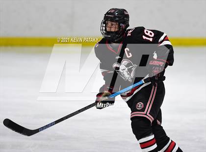 Thumbnail 1 in New Canaan @ Fairfield Warde/Ludlowe photogallery.