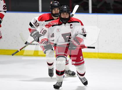 Thumbnail 2 in New Canaan @ Fairfield Warde/Ludlowe photogallery.