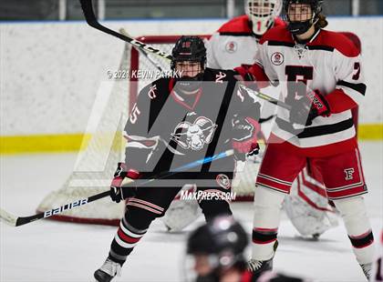 Thumbnail 2 in New Canaan @ Fairfield Warde/Ludlowe photogallery.