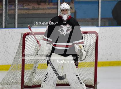 Thumbnail 2 in New Canaan @ Fairfield Warde/Ludlowe photogallery.