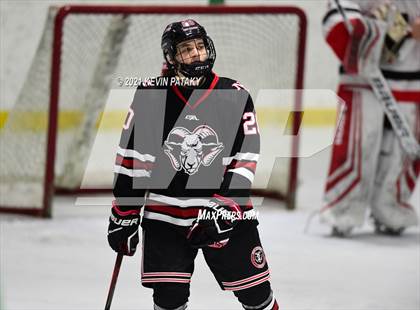 Thumbnail 1 in New Canaan @ Fairfield Warde/Ludlowe photogallery.