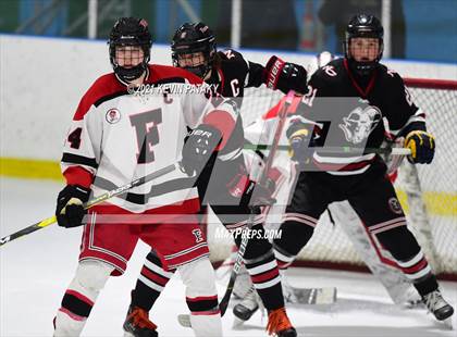Thumbnail 3 in New Canaan @ Fairfield Warde/Ludlowe photogallery.