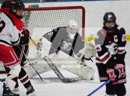 Thumbnail 3 in New Canaan @ Fairfield Warde/Ludlowe photogallery.