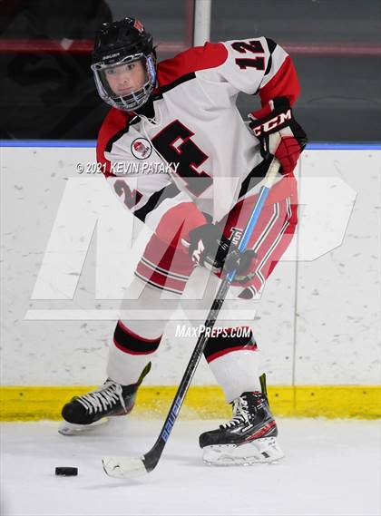 Thumbnail 1 in New Canaan @ Fairfield Warde/Ludlowe photogallery.