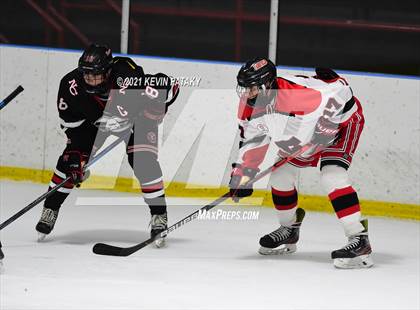 Thumbnail 3 in New Canaan @ Fairfield Warde/Ludlowe photogallery.