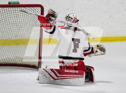 Thumbnail 1 in New Canaan @ Fairfield Warde/Ludlowe photogallery.