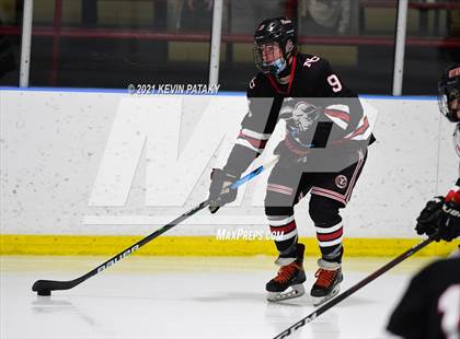 Thumbnail 3 in New Canaan @ Fairfield Warde/Ludlowe photogallery.