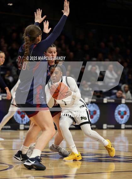 Thumbnail 1 in Neumann-Goretti vs. Cardinal O'Hara  (PCL Semifinal) photogallery.