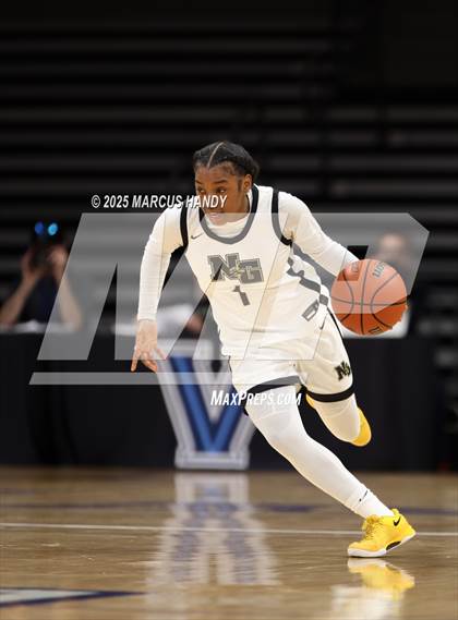 Thumbnail 1 in Neumann-Goretti vs. Cardinal O'Hara  (PCL Semifinal) photogallery.