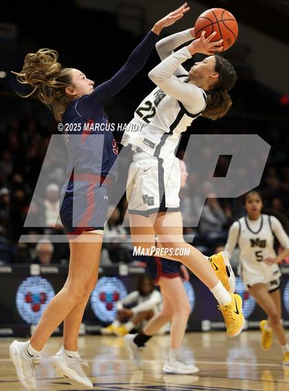 Thumbnail 1 in Neumann-Goretti vs. Cardinal O'Hara  (PCL Semifinal) photogallery.