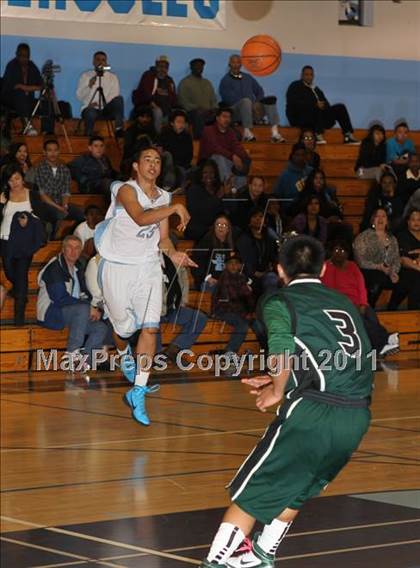 Thumbnail 2 in El Cerrito @ Hercules photogallery.