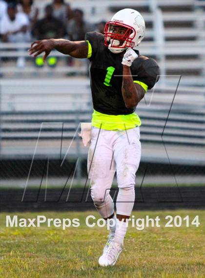 Thumbnail 1 in 757 Senior Bowl  photogallery.