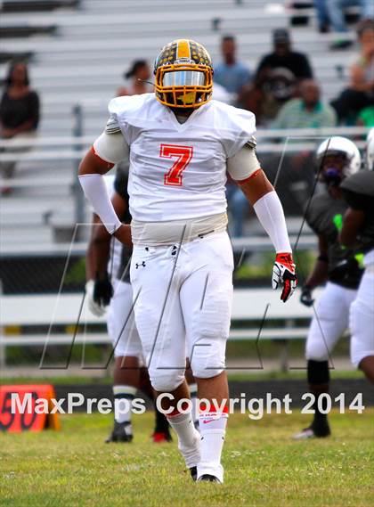 Thumbnail 2 in 757 Senior Bowl  photogallery.