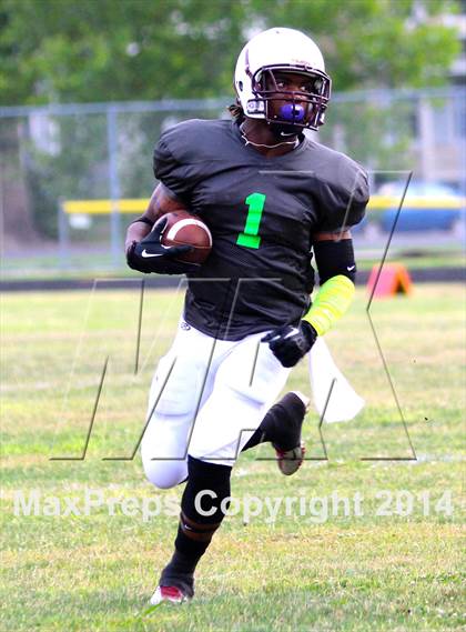 Thumbnail 1 in 757 Senior Bowl  photogallery.