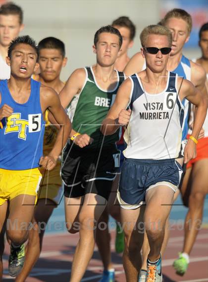 Thumbnail 1 in CIF State Track and Field Championships (Day 2 - Boys 1600m) photogallery.