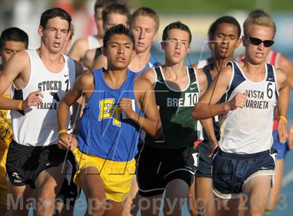 Thumbnail 1 in CIF State Track and Field Championships (Day 2 - Boys 1600m) photogallery.