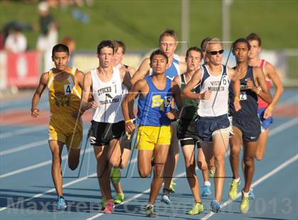 Thumbnail 2 in CIF State Track and Field Championships (Day 2 - Boys 1600m) photogallery.