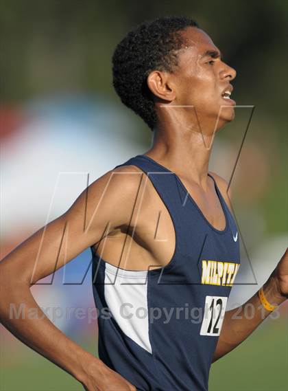 Thumbnail 1 in CIF State Track and Field Championships (Day 2 - Boys 1600m) photogallery.