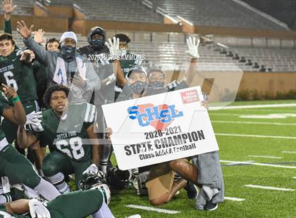 Thumbnail 1 in T.L. Hanna @ Dutch Fork (SCHSL Class AAAAA Final) photogallery.