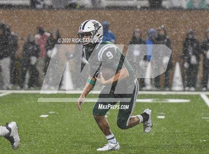 Thumbnail 1 in T.L. Hanna @ Dutch Fork (SCHSL Class AAAAA Final) photogallery.