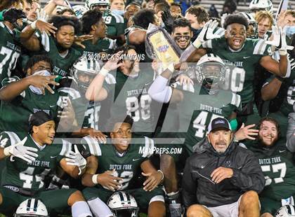 Thumbnail 1 in T.L. Hanna @ Dutch Fork (SCHSL Class AAAAA Final) photogallery.