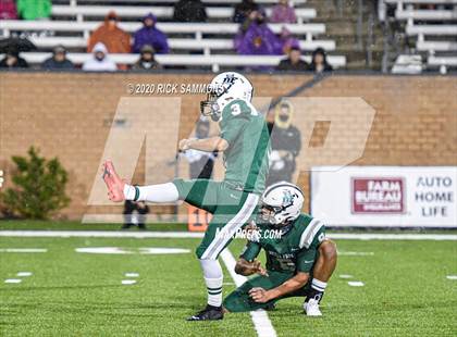 Thumbnail 3 in T.L. Hanna @ Dutch Fork (SCHSL Class AAAAA Final) photogallery.