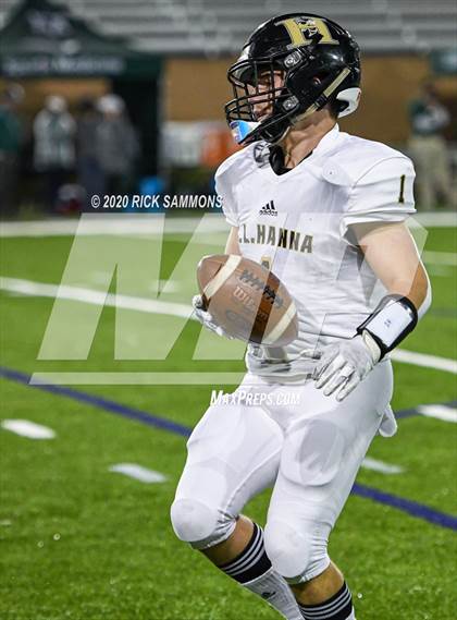 Thumbnail 2 in T.L. Hanna @ Dutch Fork (SCHSL Class AAAAA Final) photogallery.