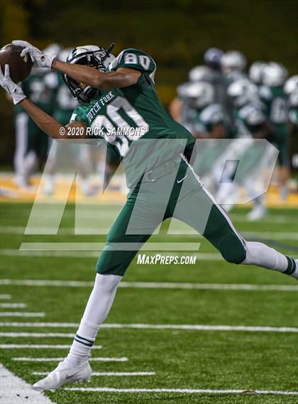 Thumbnail 3 in T.L. Hanna @ Dutch Fork (SCHSL Class AAAAA Final) photogallery.