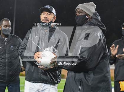 Thumbnail 2 in T.L. Hanna @ Dutch Fork (SCHSL Class AAAAA Final) photogallery.