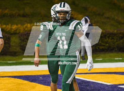 Thumbnail 3 in T.L. Hanna @ Dutch Fork (SCHSL Class AAAAA Final) photogallery.