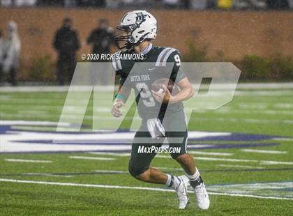 Thumbnail 2 in T.L. Hanna @ Dutch Fork (SCHSL Class AAAAA Final) photogallery.