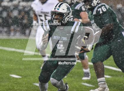 Thumbnail 3 in T.L. Hanna @ Dutch Fork (SCHSL Class AAAAA Final) photogallery.