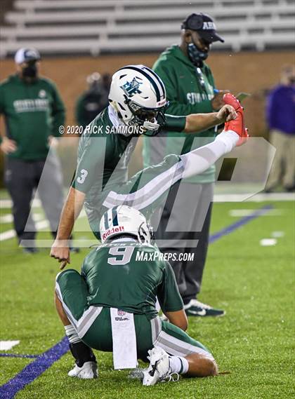 Thumbnail 2 in T.L. Hanna @ Dutch Fork (SCHSL Class AAAAA Final) photogallery.