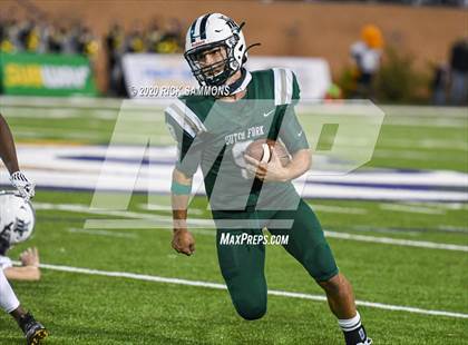 Thumbnail 1 in T.L. Hanna @ Dutch Fork (SCHSL Class AAAAA Final) photogallery.