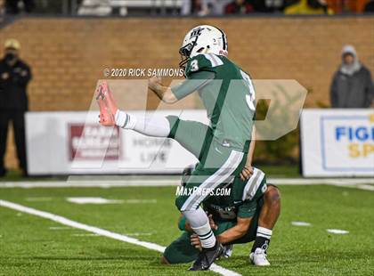 Thumbnail 3 in T.L. Hanna @ Dutch Fork (SCHSL Class AAAAA Final) photogallery.