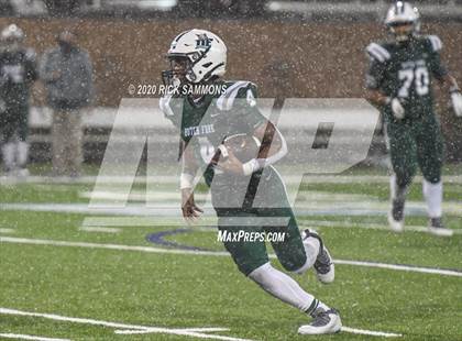 Thumbnail 2 in T.L. Hanna @ Dutch Fork (SCHSL Class AAAAA Final) photogallery.
