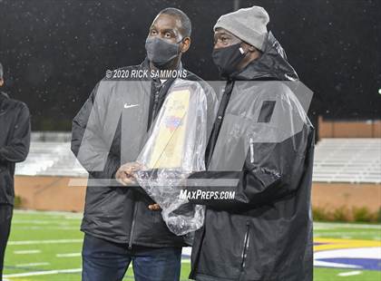 Thumbnail 1 in T.L. Hanna @ Dutch Fork (SCHSL Class AAAAA Final) photogallery.