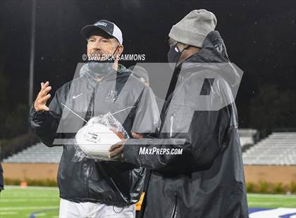 Thumbnail 3 in T.L. Hanna @ Dutch Fork (SCHSL Class AAAAA Final) photogallery.