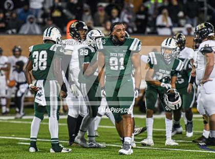 Thumbnail 2 in T.L. Hanna @ Dutch Fork (SCHSL Class AAAAA Final) photogallery.