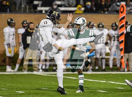 Thumbnail 3 in T.L. Hanna @ Dutch Fork (SCHSL Class AAAAA Final) photogallery.