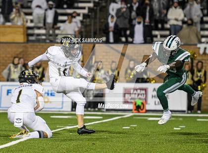 Thumbnail 3 in T.L. Hanna @ Dutch Fork (SCHSL Class AAAAA Final) photogallery.