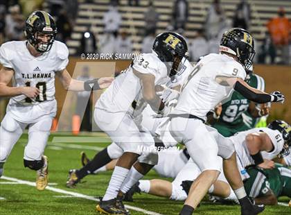 Thumbnail 3 in T.L. Hanna @ Dutch Fork (SCHSL Class AAAAA Final) photogallery.