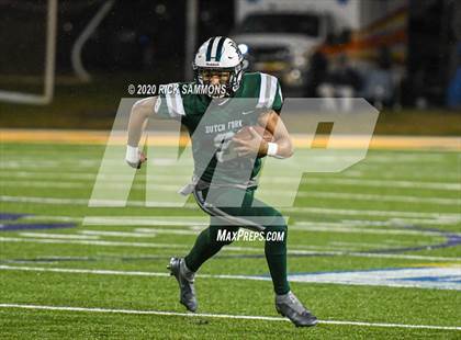 Thumbnail 3 in T.L. Hanna @ Dutch Fork (SCHSL Class AAAAA Final) photogallery.
