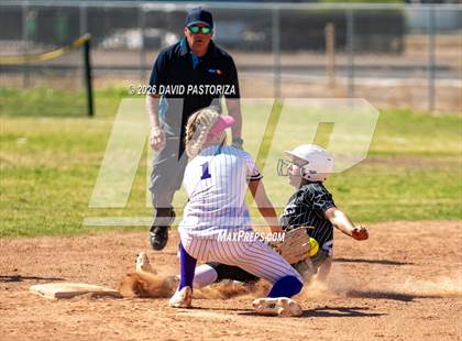 Thumbnail 2 in Payson vs Round Valley (West Valley Invitational Semifinal) photogallery.