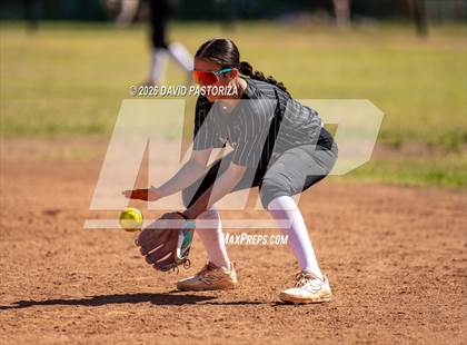 Thumbnail 1 in Payson vs Round Valley (West Valley Invitational Semifinal) photogallery.