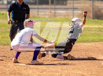Thumbnail 1 in Payson vs Round Valley (West Valley Invitational Semifinal) photogallery.