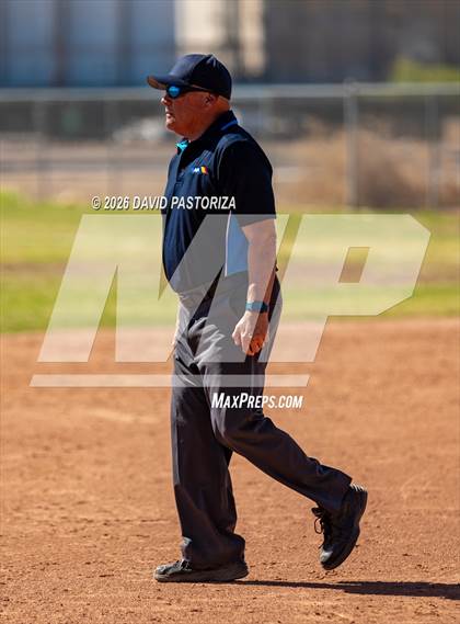 Thumbnail 2 in Payson vs Round Valley (West Valley Invitational Semifinal) photogallery.