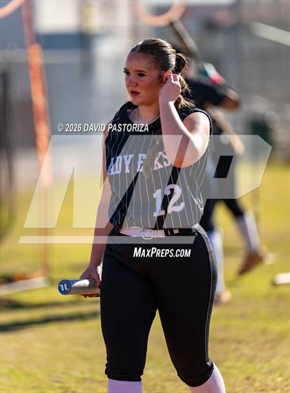 Thumbnail 2 in Payson vs Round Valley (West Valley Invitational Semifinal) photogallery.
