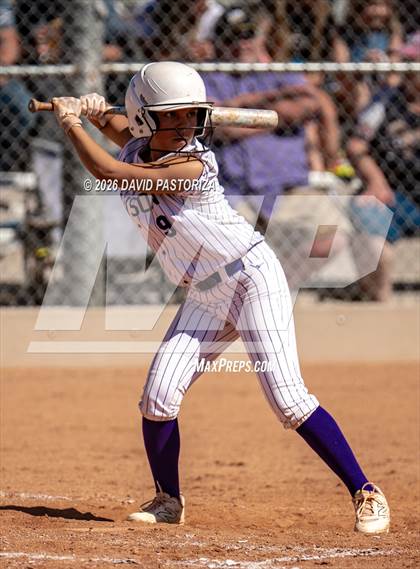 Thumbnail 2 in Payson vs Round Valley (West Valley Invitational Semifinal) photogallery.